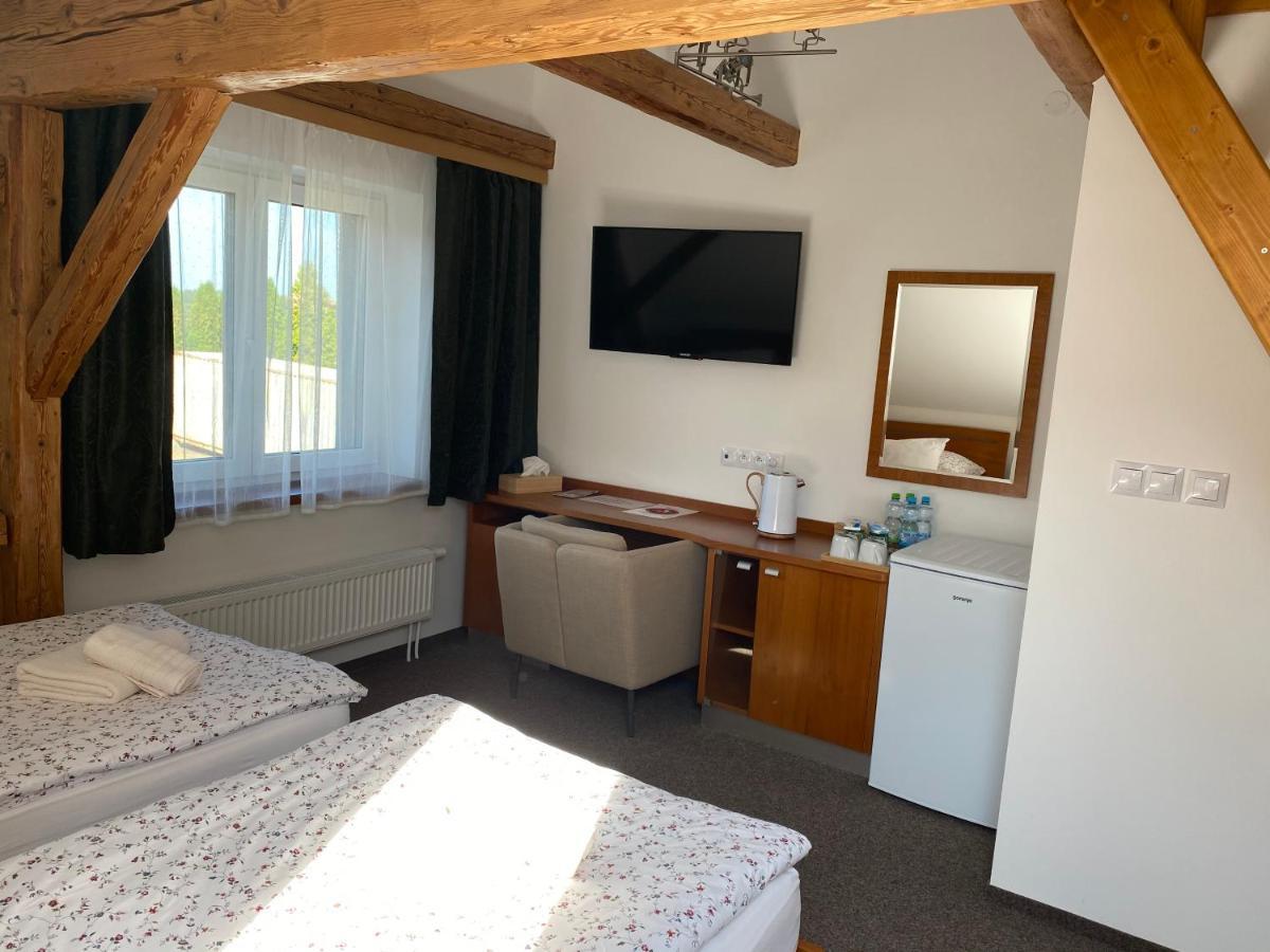 Ctyri Pokoje Tachov  Buitenkant foto